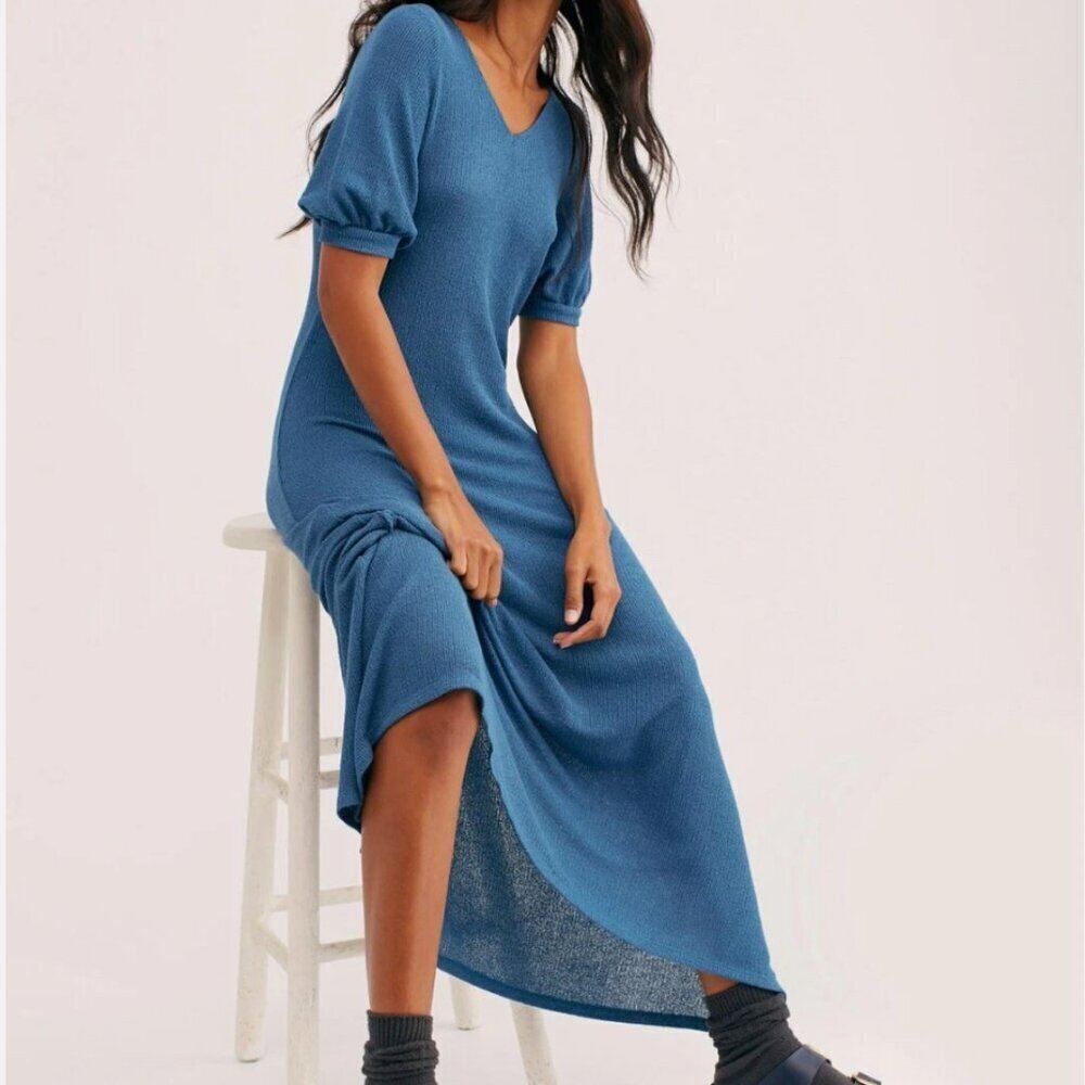 Free People Beach Montauk Sweater Dress Short Sleeve V-Neck Knit Blue Size Small